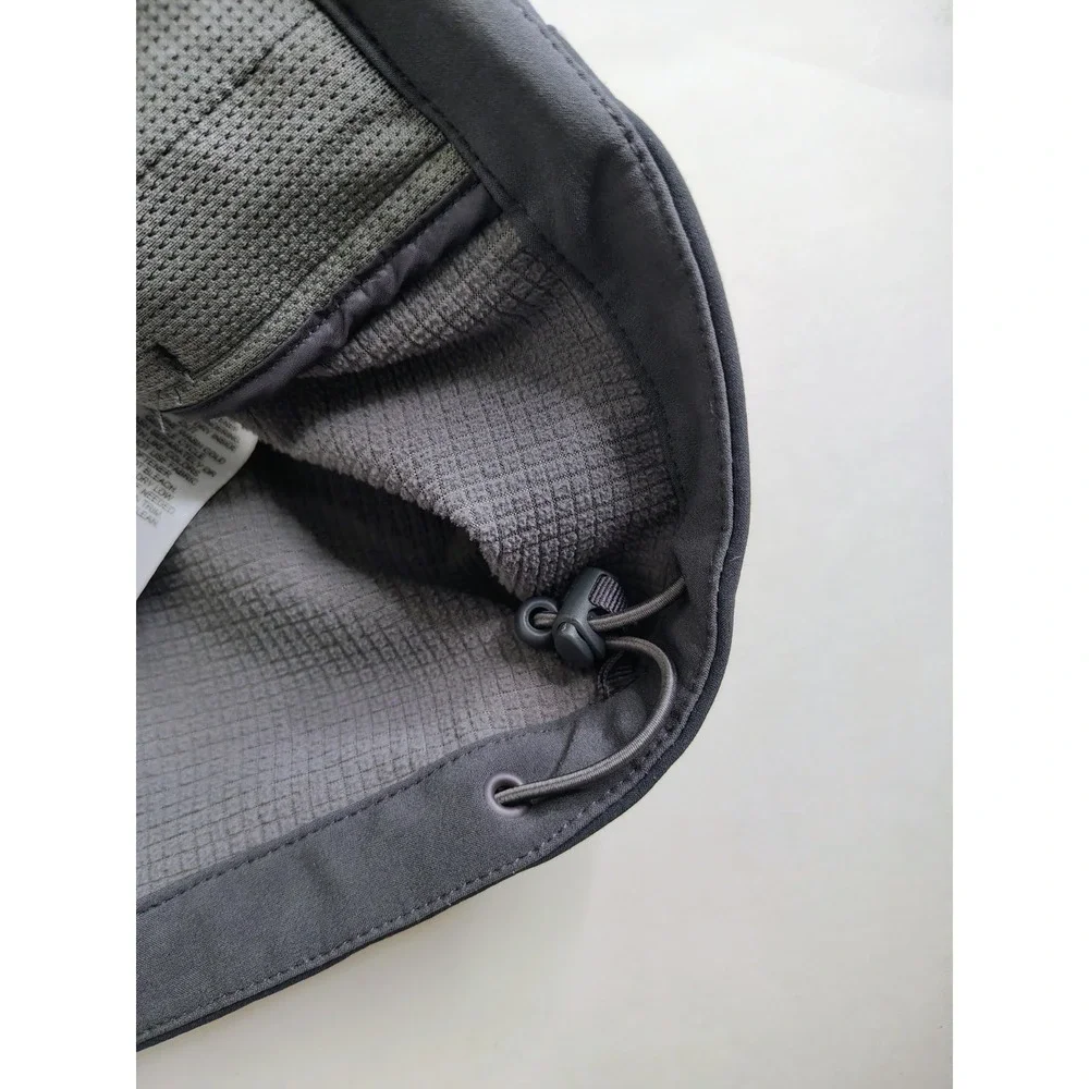 Vineyard Vines Performance Mens Nylon Vest XL
